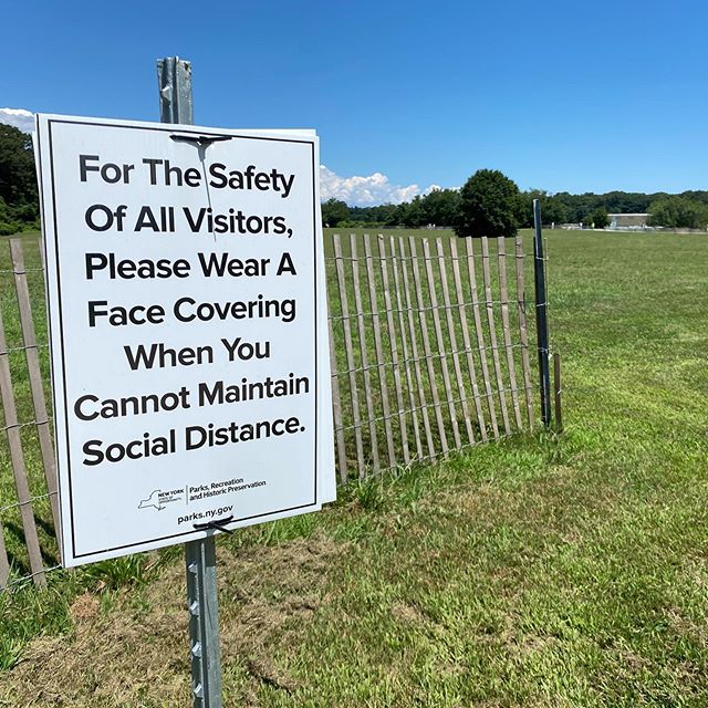 A sign posted in Camusett State Park in Lloyd Harbor, NY